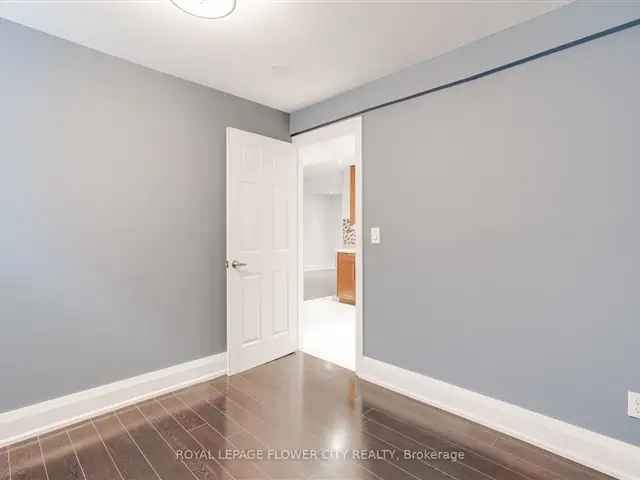 Cozy 2-Bedroom Basement Apartment with Private Entrance and Parking