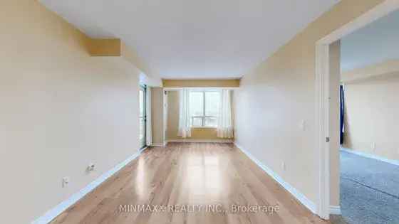 Luxurious 2-Bedroom Condo near Airport with Amazing Amenities