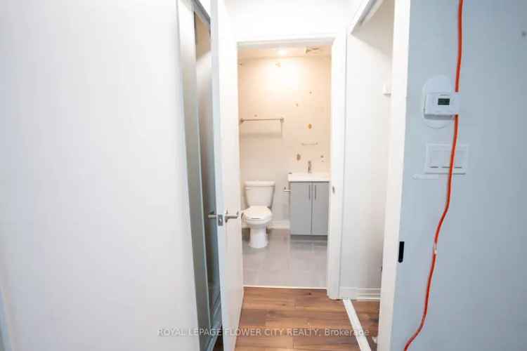 Condo For Sale in Toronto, Ontario