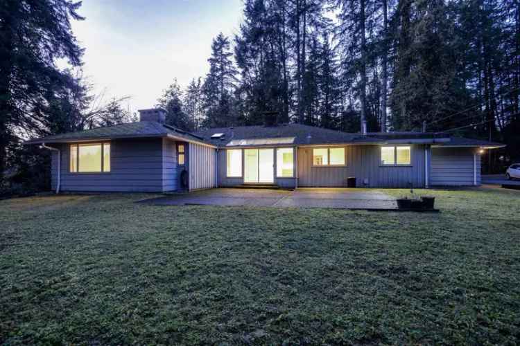 House For Sale in West Vancouver, British Columbia