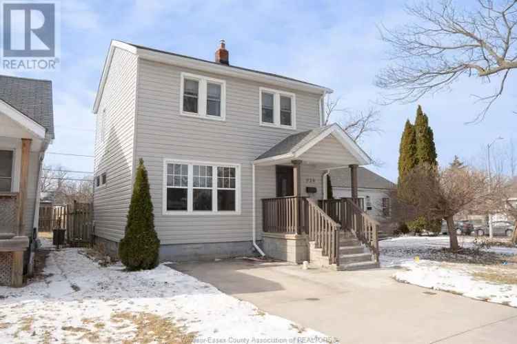 Updated 3-Bedroom Home Near Park and Amenities