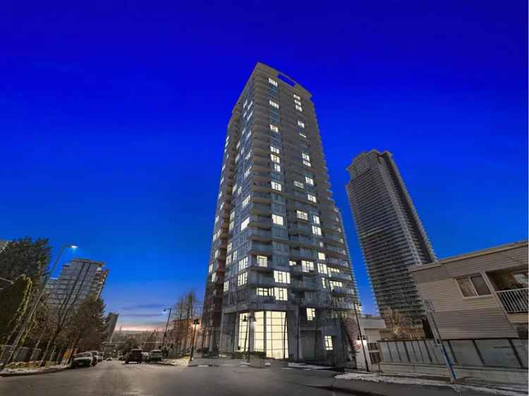 Stunning 1-Bed + Flex Condo in Lougheed Town Centre