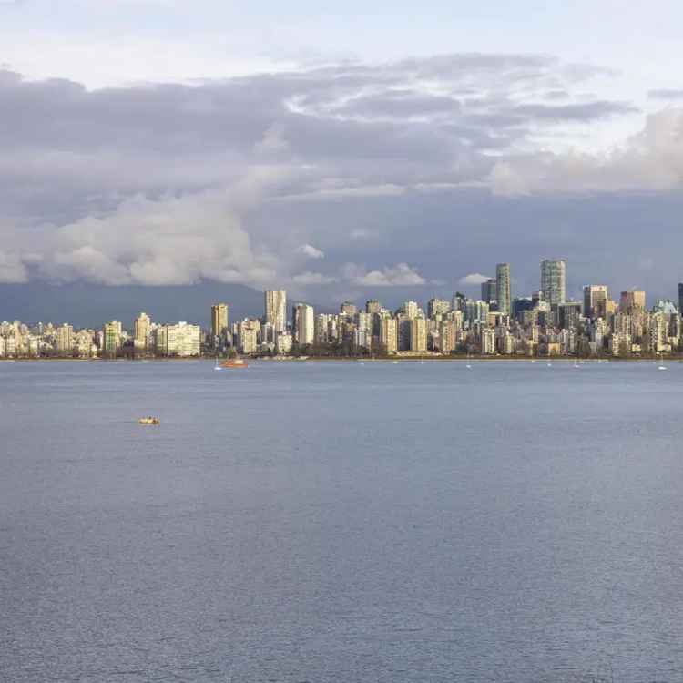 Buy waterfront house in Vancouver with breathtaking ocean views