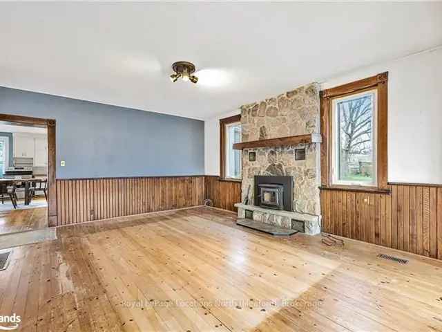 House For Sale in The Blue Mountains, Ontario