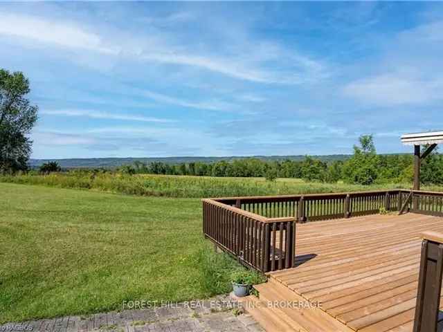 House For Sale in Grey Highlands, Ontario