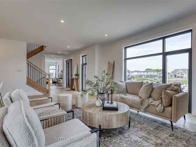 Sleek Newer Home Near Shopping and Trails