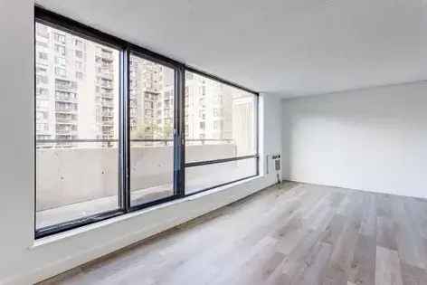 1 room apartment of 59 m² in Montreal