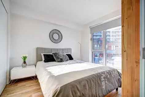 1 room apartment of 71 m² in Montreal