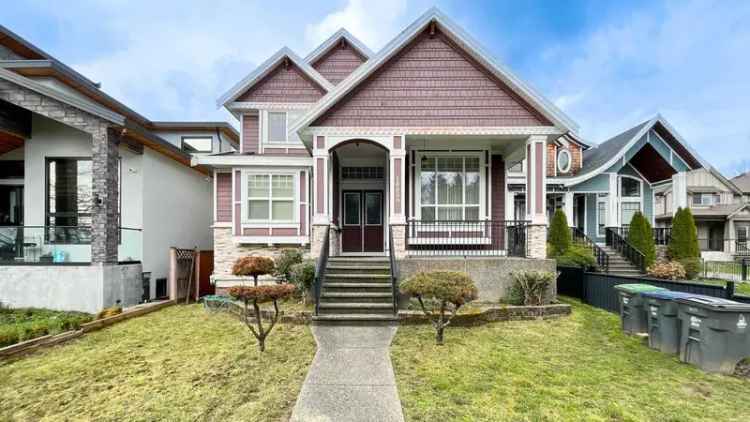 9 Bed 6 Bath Home in Bear Creek Green Timbers