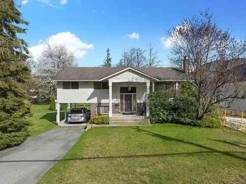 House For Sale In Guildford, Surrey, British Columbia