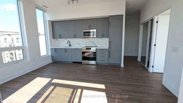 Condo For Sale in Oakville, Ontario