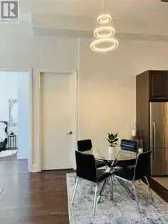 2 rooms apartment of 170 m² in Toronto