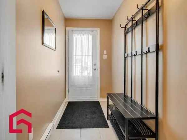 Condo for Sale in St-Augustin Mirabel 2 Beds Gas Fireplace