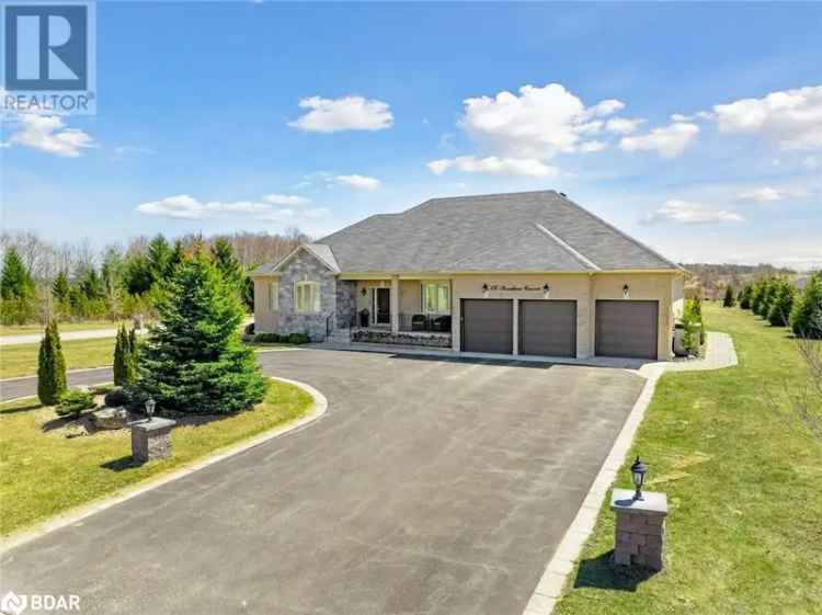 Elegant 3+2 Bedrm Bungalow on 1+ Acre Estate