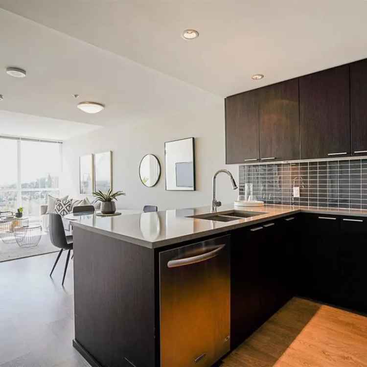 Coquitlam City View Condo 1 BR 1 BA