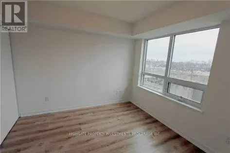 1 room apartment of 949 m² in Toronto