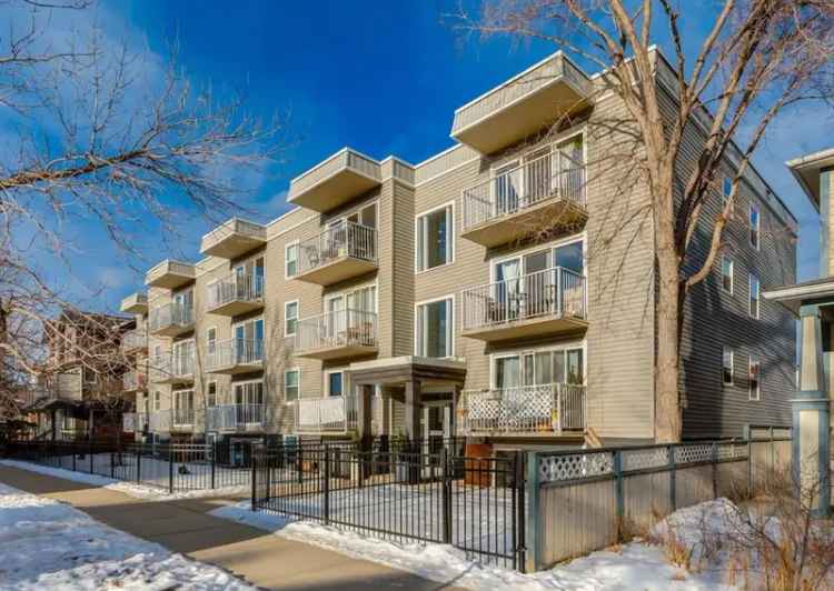 House For Sale in Calgary, Alberta