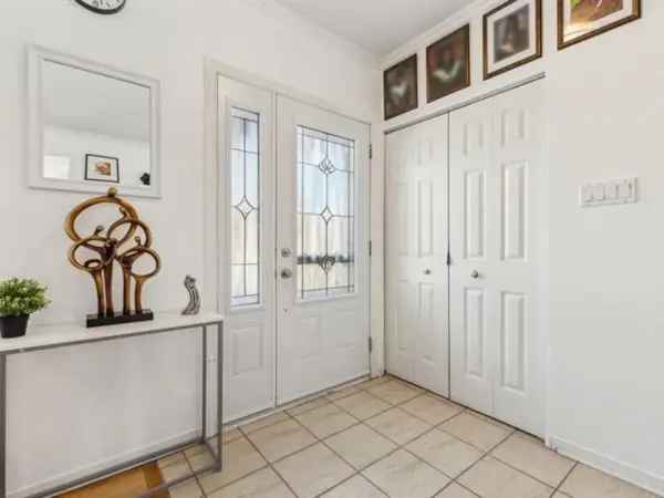 3+1 Bedroom Bungalow with Heated Pool and Gazebo