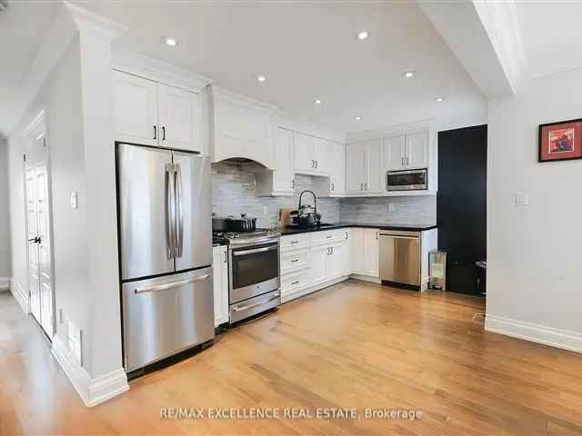 House For Sale in Vaughan, Ontario