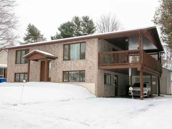 Bungalow for Sale Estrie RC933