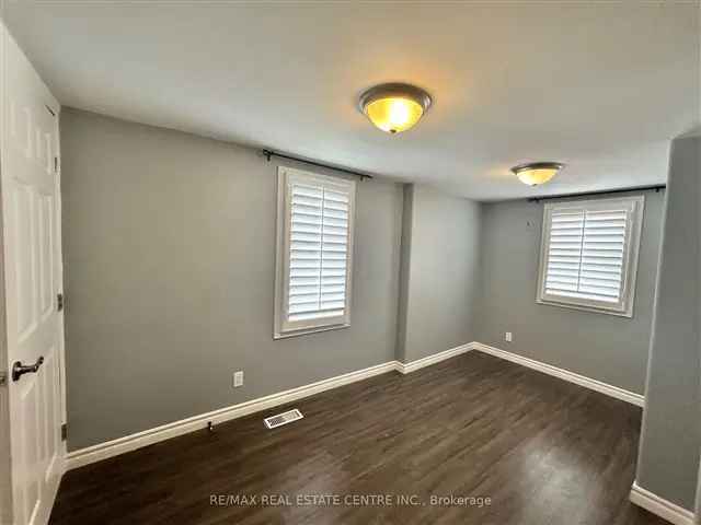 House For Sale in Niagara Falls, Ontario