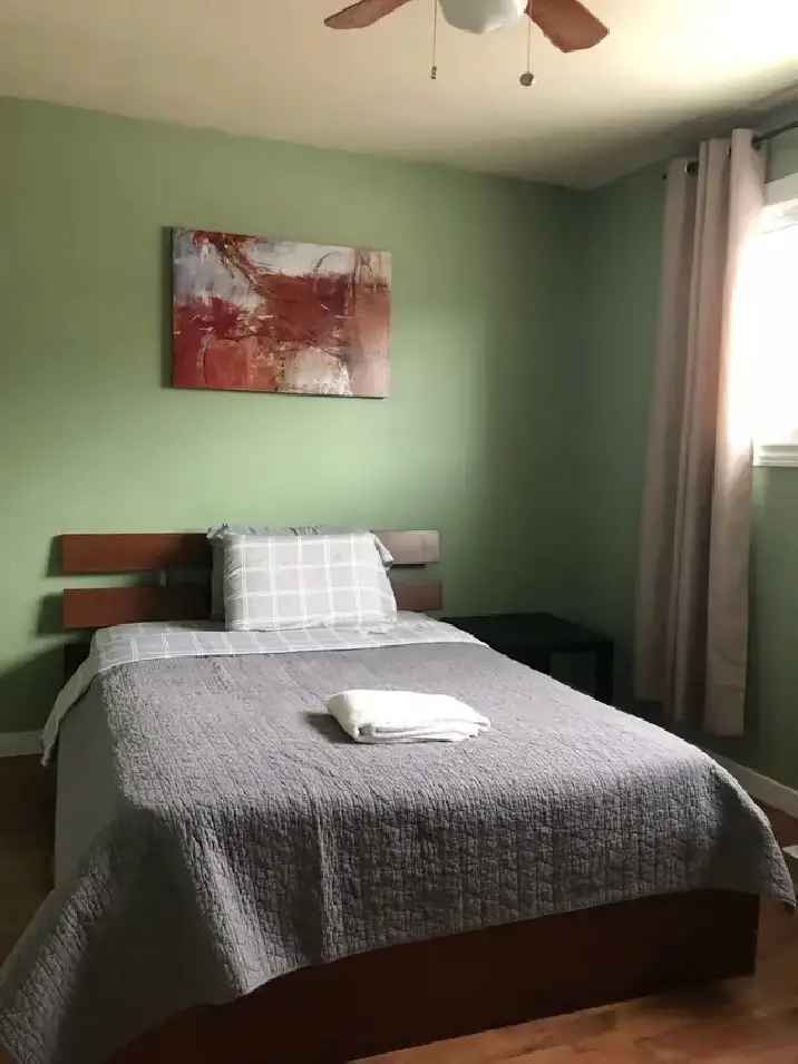 Room for Rent Near NAIT and Kingsway Mall with High Speed Wifi