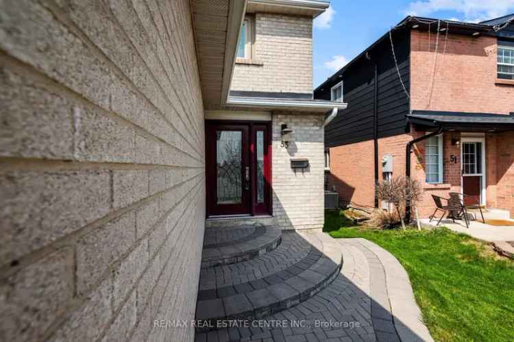 Charming 3-Bedroom Home in West Brampton
