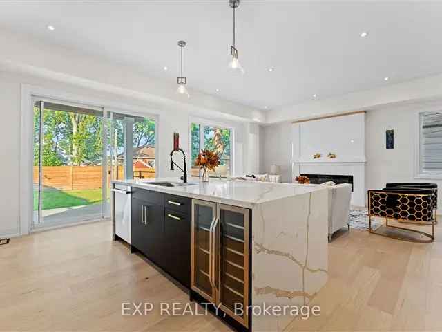 House For Sale in Mississauga, Ontario