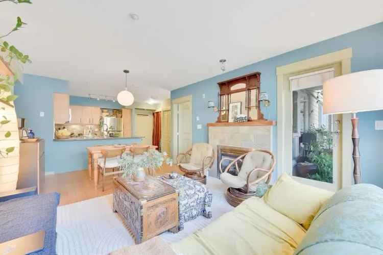 A $598,000.00 Apartment/Condo with 2 bedrooms in Cliff Drive, Tsawwassen