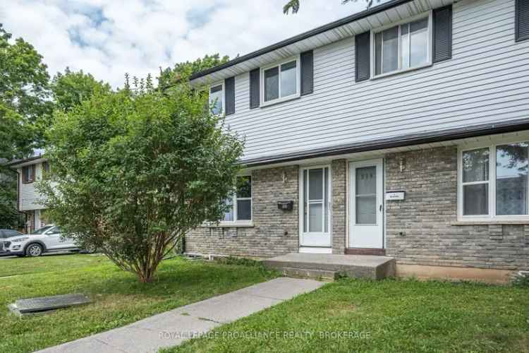 Condo For Sale in Kingston, Ontario