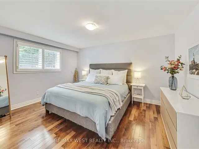 4-Bedroom Raised Bungalow in Sheridan Homelands