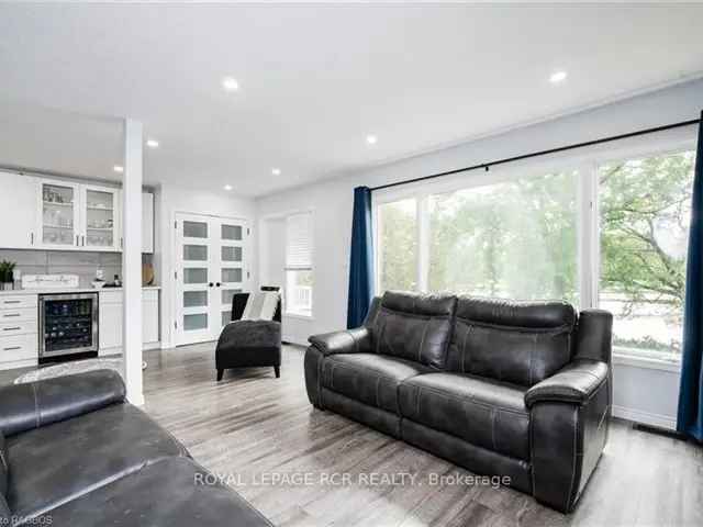 Modernized 2 2 Bedroom Bungalow Saugeen River Views