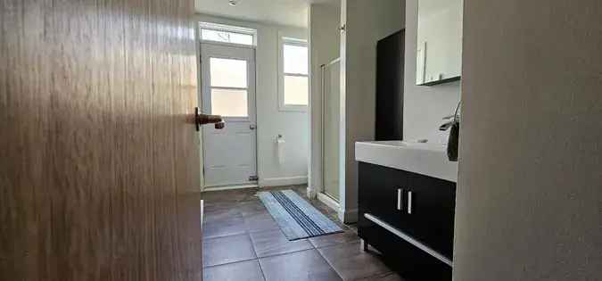 Room for Rent near HEC Montreal All Inclusive