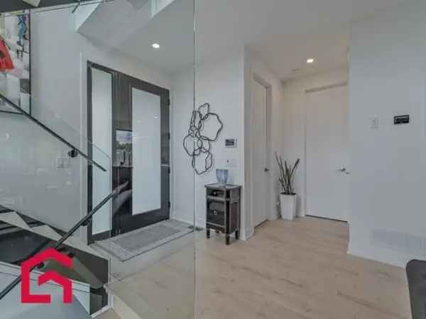 Two-storey, semi-detached for sale (Montérégie) #RC720