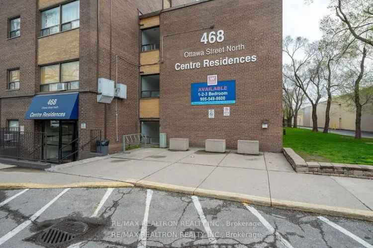 Condo For Rent in Hamilton, Ontario