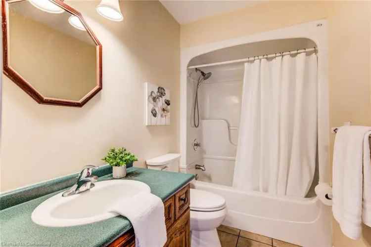 Buy Bungalow in Plattsville with Spacious Yard and Modern Amenities