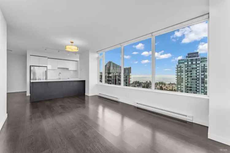 Exceptional 2BR 2BA Corner Unit in Metrotown