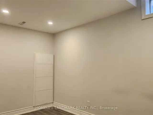 Spacious 2-Bedroom Basement Suite with Ensuite Laundry and Parking