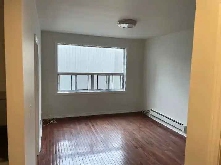 1 BED 1 BATH CONDO FOR LEASE