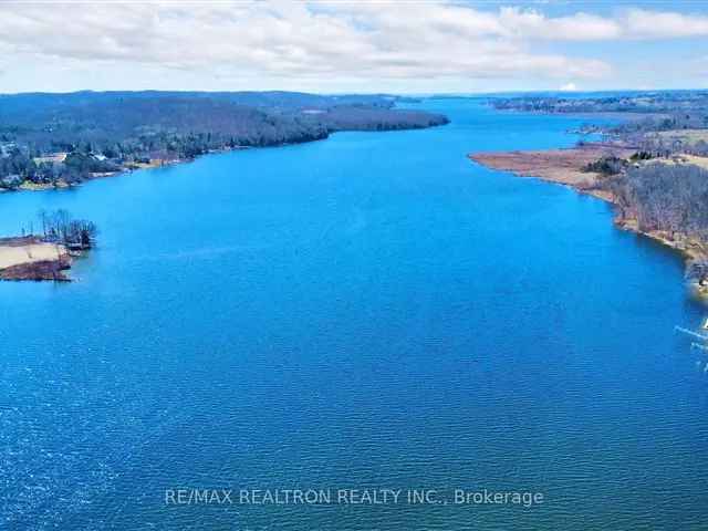 3-Home Rice Lake Waterfront Retreat Perfect for Large Families