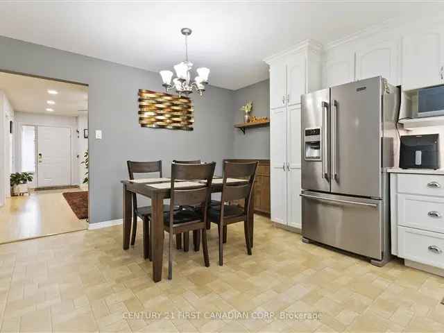 House For Sale in Strathroy-Caradoc, Ontario