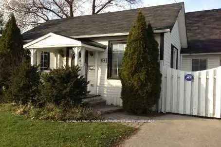 House For Sale in Richmond Hill, Ontario