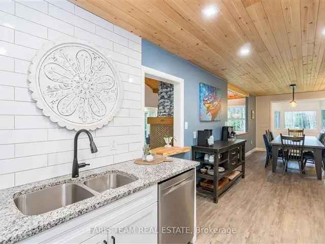 House For Sale in Meaford, Ontario