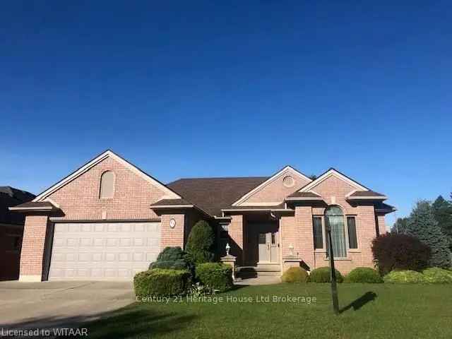 Annandale Family Home 3 Bed 3 Bath Large Deck Finished Basement