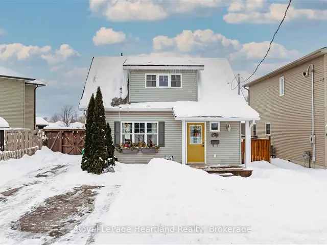 2-Bedroom 2-Bath Home Rebuilt in 2012 Near Downtown