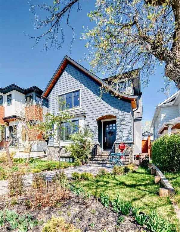 Luxury Inner City Family Home in Marda Loop Calgary