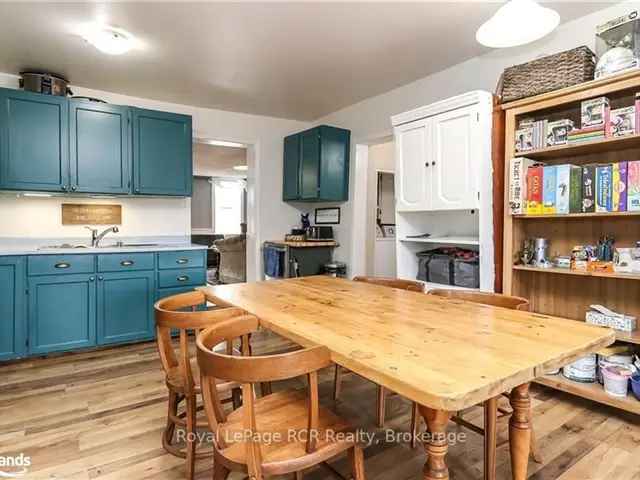 Stayner Bungalow: 3-Bedroom Family Home Near Schools