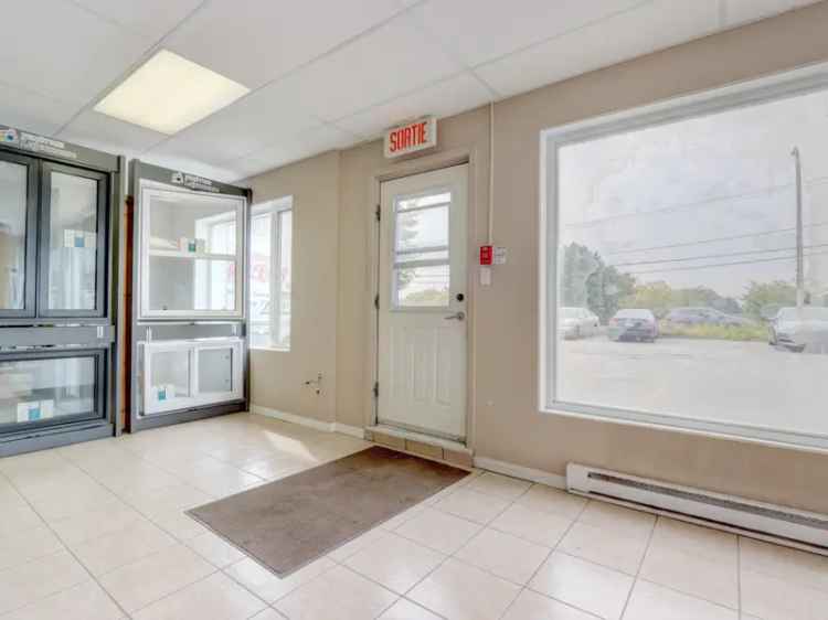 Commercial rental space/Office for rent, 15096, Av. St-Louis, Saint-Hyacinthe - Proprio Direct