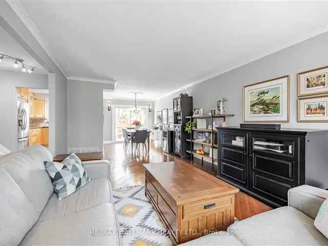 House For Sale in 1382, Ian Road, Burlington, Ontario