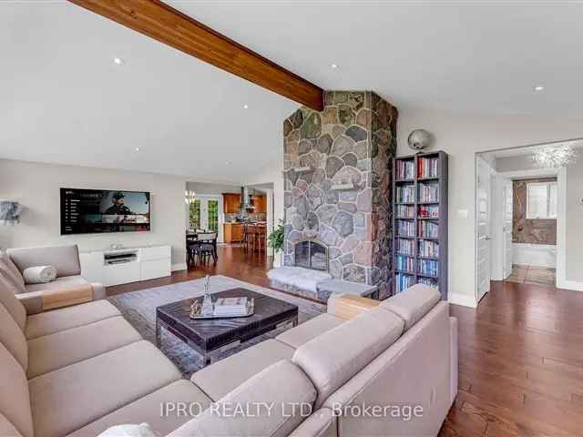 Luxury 10-Acre Oasis with Geothermal Heating Near Ski Slopes and Wasaga Beach